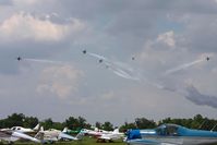  - Air Force Thunderbirds performing at Sun N Fun 2010. - by Bob Simmermon