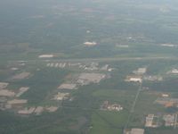  @ Tom B. David Fld Airport - Looking west - by Bob Simmermon