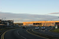 London Heathrow Airport photo, click to enlarge
