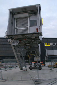  - airport overview - by Thomas Ramgraber-VAP