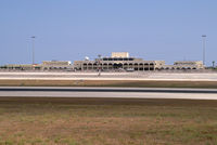  - airport overview - by Thomas Ramgraber-VAP
