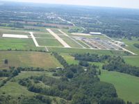 @ Lee's Summit Municipal Airport - Base for 18 - by Bob Simmermon