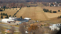  - On final for 33... runway looks pretty wide and long... - by 78-0001