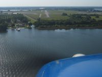  @ Winter Haven's Gilbert Airport - Final for RWY 29 - by Bob Simmermon