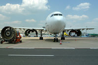  @ Cologne Bonn Airport - without engines - by Wolfgang Zilske