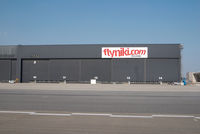  - Fly Niki titles on Hangar 3 - by Dietmar Schreiber - VAP