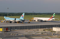  - Korean Air Cargo + Emirates - by Chris Jilli