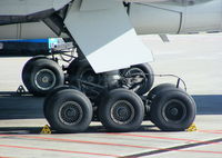  - Boeing 777 main landing gear - by Chris Hall