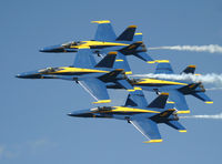  @ Quonset State Airport - Quonset Point, RI 2007 - by Mark Silvestri