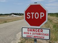  - attention avions - by Jean Goubet-FRENCHSKY
