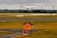  - Traffic on rwy 26L..... - by Holger Zengler