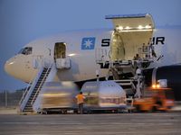  - STAR AIR DHL by night - by Jean Goubet-FRENCHSKY