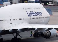 - Lufthansa B747-400 - by Daniel Jany
