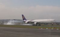  - Burning rubber on touch-down in Auckland - by Micha Lueck