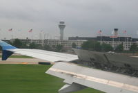  - Just landed on ORD  (flight UA532  CYYZ-KORD) - by Daniel Vanderauwera