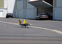  - RC JET Kerosene Burner-taxi demo under radio control - by Doug Robertson