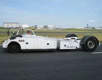  - the TPX 200S is one of the most commonly used towbarless tractor in CDG - by Alain Durand