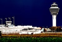  - Traffic on rwy 26L.... - by Holger Zengler