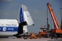  - Big bird is getting loaded.... - by Holger Zengler