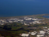  - Auckland airport, from ZK-OKC enroute to BNE - by Micha Lueck