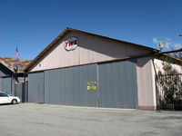  - Large hangar FOR SALE with handy location. 28 Beech Taxi. - by Doug Robertson