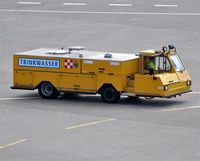  - Mobile potable water reservoir on apron.... - by Holger Zengler
