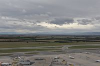  - Vienna Airport Overview - by Dietmar Schreiber - VAP