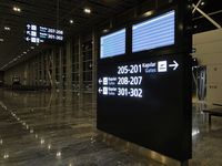  - new terminal by night - by Jean Goubet-FRENCHSKY