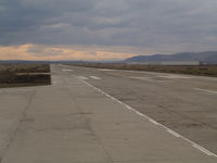  @ Târgu Mure? International Airport - Targu-Mures-Marosvásárhely - by Ferenc Kolos