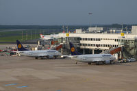  @ Düsseldorf International Airport - View to the Gates A10 A12 - by Loetsch Andreas
