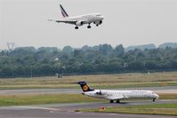  - Incoming traffic meets outgoing traffic at the holding point... - by Holger Zengler