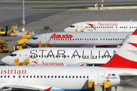  - Vienna Airport - by Chris Jilli