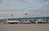  - Apron on front of terminal 2. - by Holger Zengler