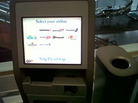  - Self checking screen at the Gardermoen Oslo International Airport - by Jonas Laurince