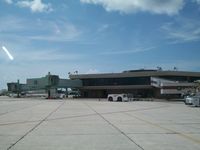  - View of the Santo Domingo Las Americas Airport - by Jonas Laurince