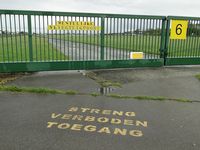  - streng verboden toegang - by Jean Goubet-FRENCHSKY