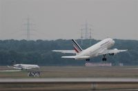  - Traffic on runways 05L and 05R..... - by Holger Zengler