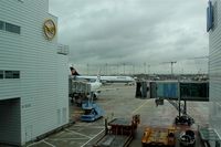  - View on apron at gate 211..... - by Holger Zengler