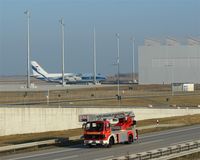  - A different view on northern airport area: New AN 124 hangar next to Autobahn A 14 is in use now! - by Holger Zengler