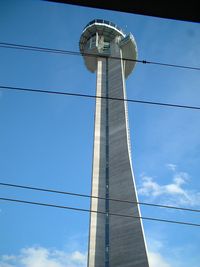  - Tower 90 m tall. - by xx1100pilot