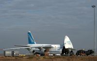  - Business as usual on apron 4..... - by Holger Zengler