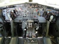  - B 727 cockpit at the Future of Flight exhibition - by Micha Lueck