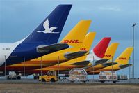  - Sunday afternoon on apron 4. - by Holger Zengler