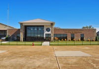  - The nice Terminal of Tullahoma Airport. - by Wilfried_Broemmelmeyer