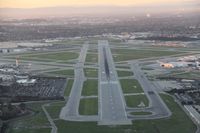  - Flying the approach into Long Beach busy airport. - by Demetrius737