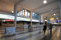  - Vienna International Airport - Terminal 2 - by Chris Jilli