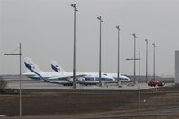  - View from passenger´s terminal to new AN 124 hangar and apron 3....... - by Holger Zengler