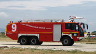  - French naval aviation firetruck SIDES VMA 105 - by BTT