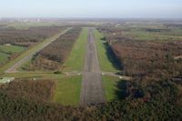  - Runway 07. - by Stefan De Sutter