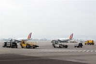  - View on outer apron west.... - by Holger Zengler